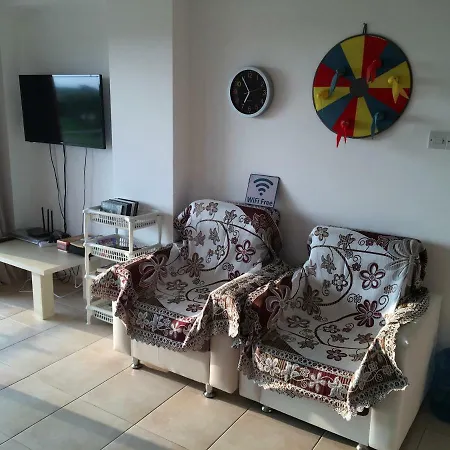 Seaterramarinabest. Appartement Akanthou